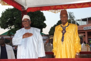 Le président du Mali, Ibrahim Boubacar Kéita avec Alpha Condé, à Conakry, Guinée