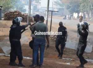Police, journaliste, Cellou Binany Diallo