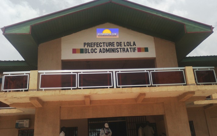 Bloc administratif de Lola