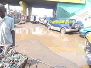 insalubrité à Conakry, la capitale guinéenne dans l'eau  (6)
